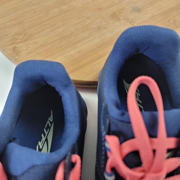 Altra Women's Superior 5 Trail Running Shoes Blue Sneakers Sz 6.5 US Outdoor - Picture 13 of 15